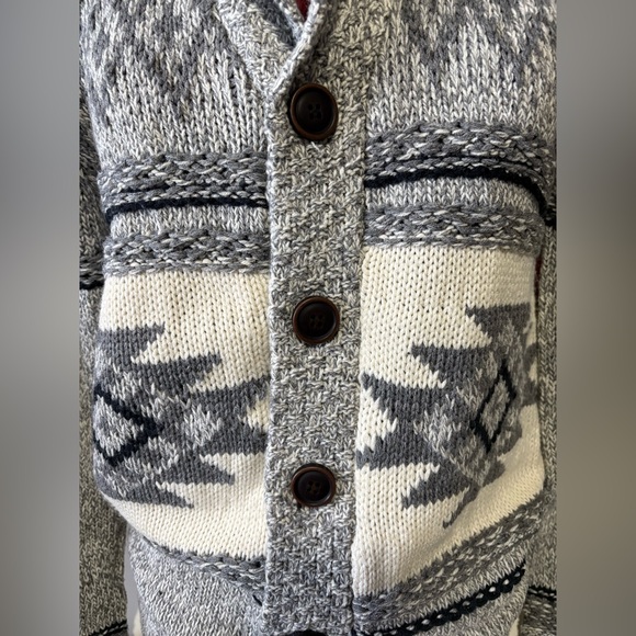 Kolby Gray Patterned Men's Sweater - Picture 4 of 9